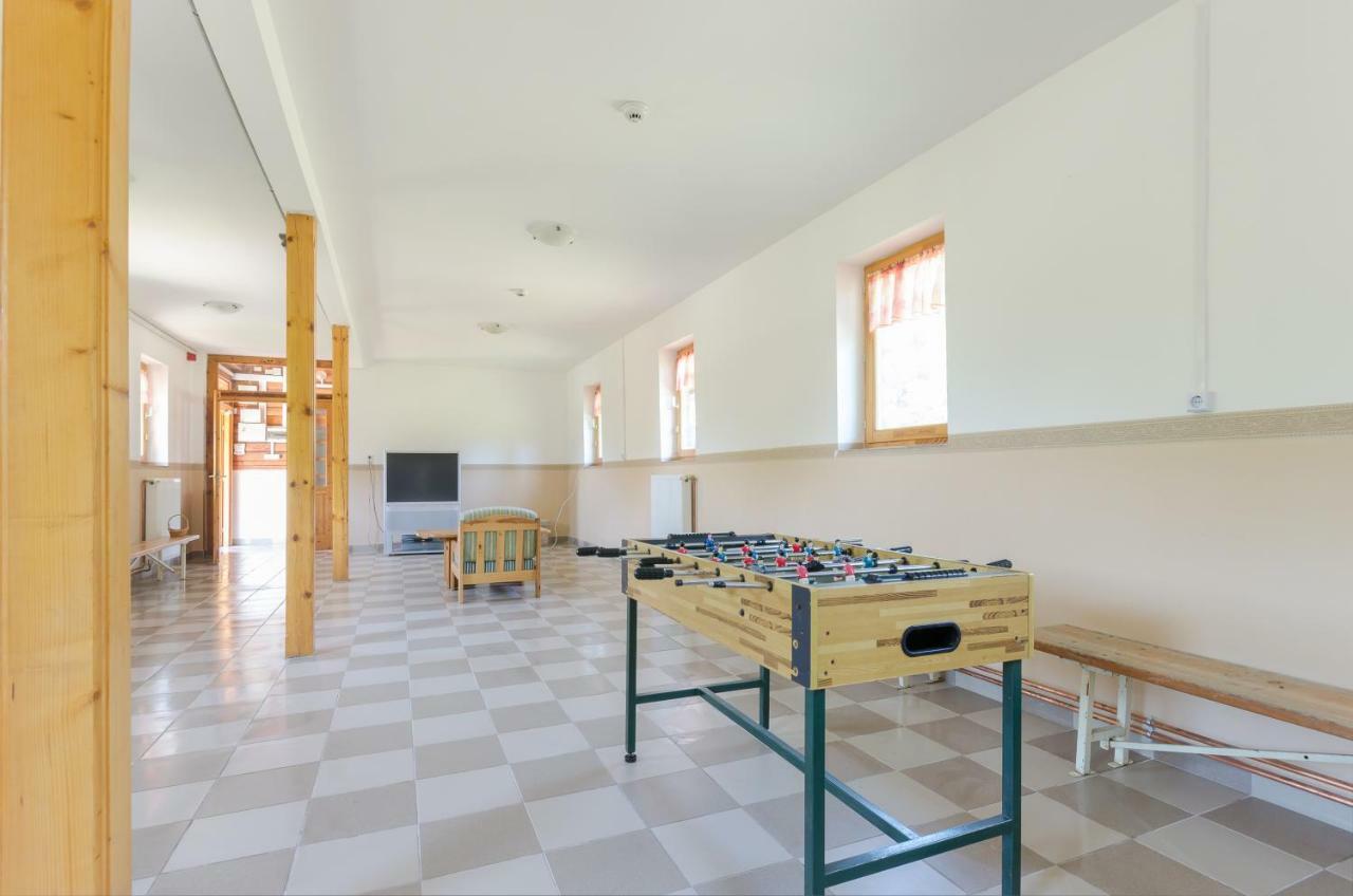 Sipito Pihenopark Hotel Pilis Kültér fotó