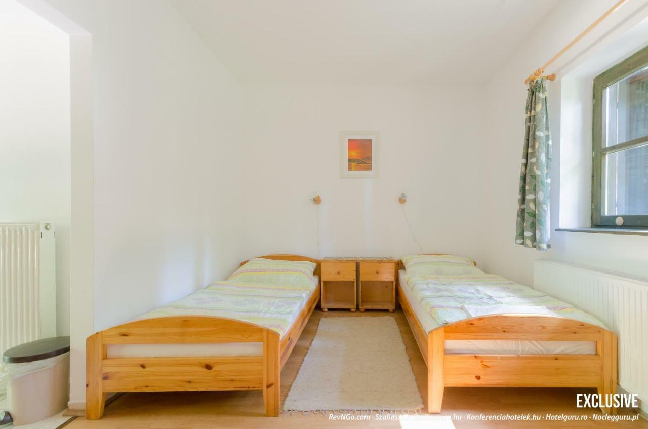Sipito Pihenopark Hotel Pilis Kültér fotó