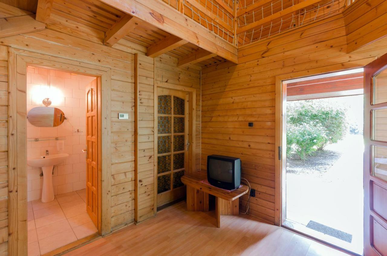 Sipito Pihenopark Hotel Pilis Kültér fotó